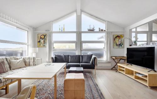 Hvorup Klit House | 4 Bedroom Beautiful Home In Løkken