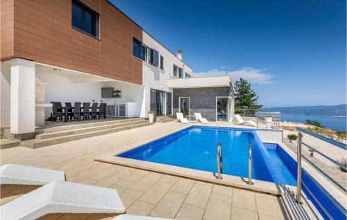 Ripenda Kosi House | 4 Bedroom Beautiful Home In Labin