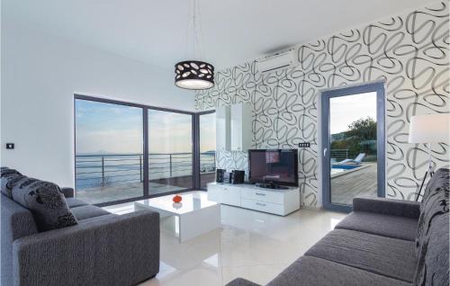 Ripenda Kosi House | 4 Bedroom Beautiful Home In Labin