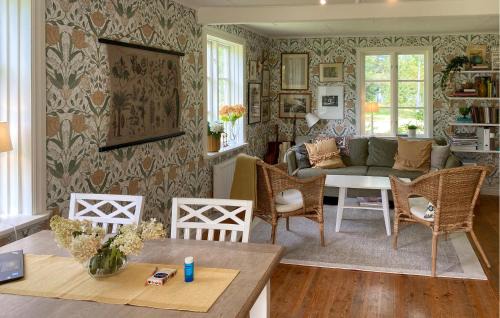 Sissehult House | 4 Bedroom Beautiful Home In Åseda