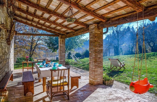Acqualagna House | 4 bedroom beautiful home in Acqualagna