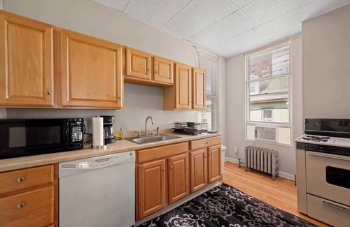 South Side Flats Apartment | 4 Bedroom Beauty Spacious Home in Southside