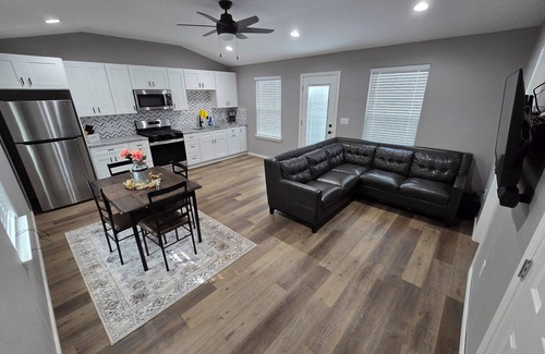 Smithville Cabin | 4-bedroom cabin in charming Smithville with WiFi, AC. Relax and unwind