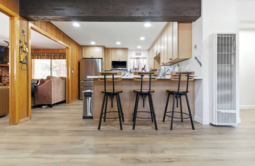 Big Bear City Cabin | 4-Bedroom Cabin with Boat & RV Parking, Jacuzzi & Plenty of Space