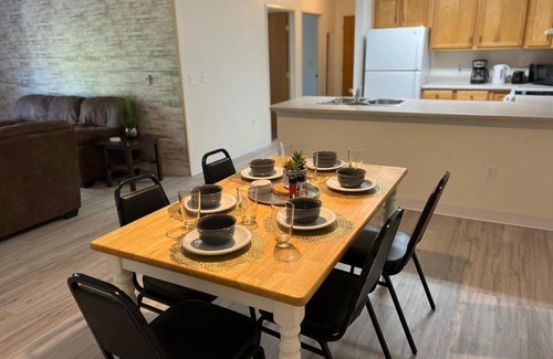 Platteville Apartment | 4 Bedroom Condo - Platteville #2