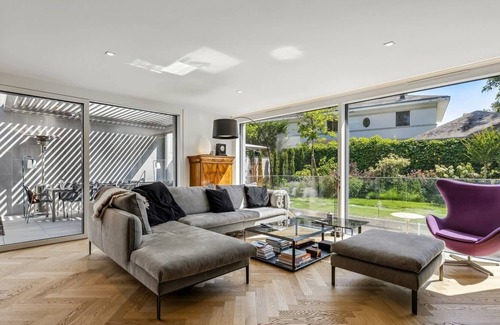 Chene-Bougeries Villa | 4 Bedroom Contemporary Luxury Villa in Geneva