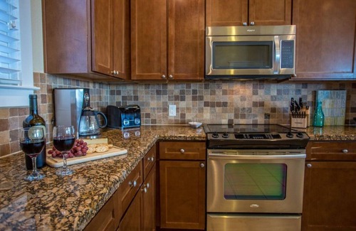 Galveston House | 4 Bedroom Cottage in Pointe West, Galveston. 2 Resort Pools. No cars on beach