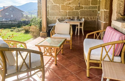 Vilaboa House | 4 bedroom cozy home in As Cernadas
