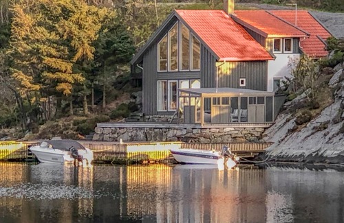 Bokn House | 4 bedroom cozy home in Bokn