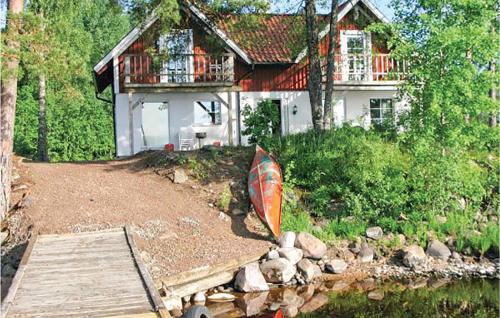 Ljungsarp House | 4 Bedroom Cozy Home In Ljungsarp