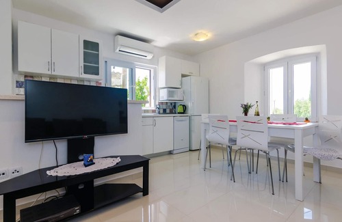 Krucica House | 4 bedroom cozy home in Slano