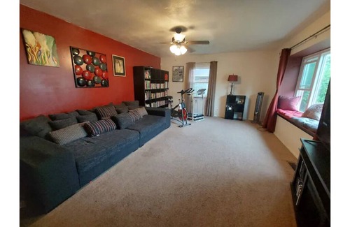 Indianapolis House | 4 Bedroom Creative Escape