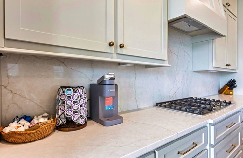 Alexander City House | 4 Bedroom Dockside Dream on Lake Martin