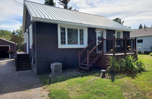 Algoma District House | 4 Bedroom Dream, No Place like Soo Villa