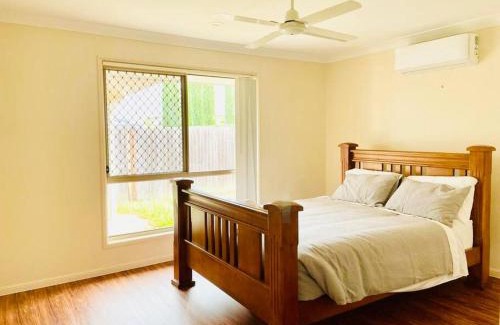 Drewvale House | 4 bedroom Entire house in Drewvale.