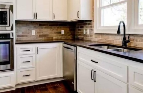 Eugene House | 4-bedroom Farm house near UofO and Autzen