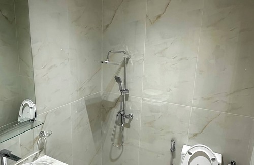 Ras Al Khaimah Other | 4-bedroom farmhouse in delightful Ras Al Khaimah with AC, WiFi