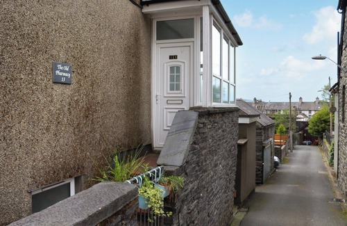 Rhiwbryfdir Cottage | 4 bedroom accommodation in Blaenau Ffestioniog