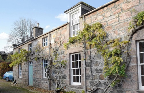 Insch Cottage | 4 bedroom accommodation in Insch near Inverurie