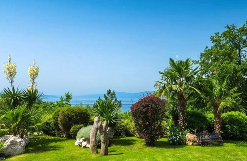 Zurkovo House | 4 bedroom gorgeous home in Kostrena