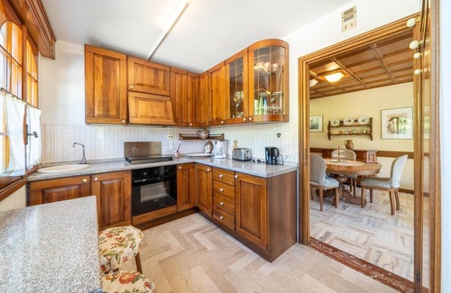 Bogliaco House | 4 bedroom gorgeous home in Bogliaco BS