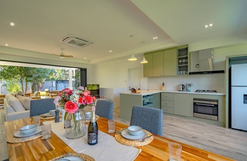 Rawai Villa | 4 Bedroom Haven, Family or Big Group Vacation House