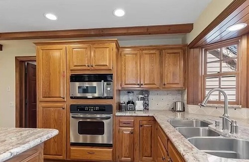 Leona Valley Cottage | 4 bedroom Hilltop cottage