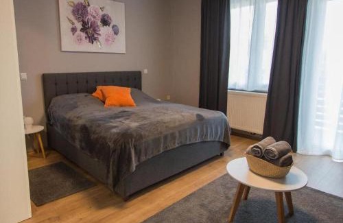 Karanac House | 4 bedroom holiday home with pool