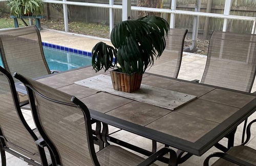 Lakeland House | 4 bedroom home away from home w/pool
