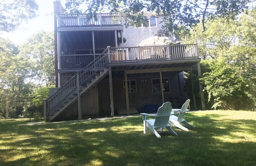Lagoon Heights House | 4 bedroom home family friendly in desirable area