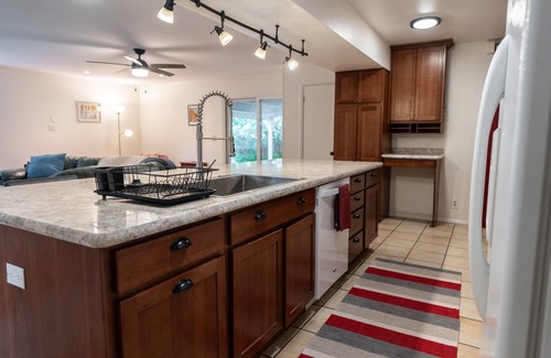 Lander House | 4 Bedroom Home, Fenced Yard and Hot Tub!