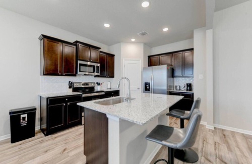 Temple House | 4 Bedroom Home For Your Workers in Temple