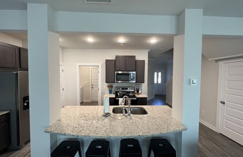 Normal House | 4-Bedroom Home in Northwest Hunstville
