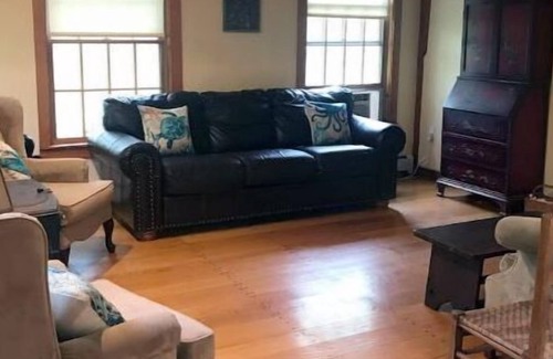West Tisbury House | 4 Bedroom Home in the HEART of MV