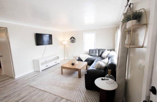 Canton Villa | 4 Bedroom Home near HOF Village
