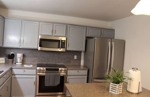 Southside House | 4 Bedroom Home Near Missions & Riverwalk