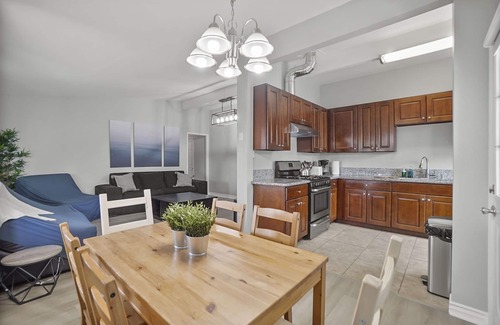 Walnut Valley House | 4 Bedroom Home Near LA and OC!