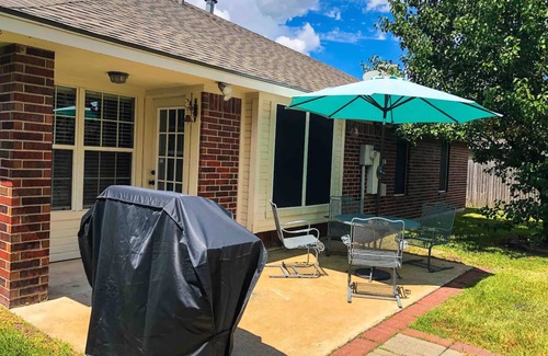 Wellborn House | 4 Bedroom Home - Close to A&M. Perfect for Aggie Events.