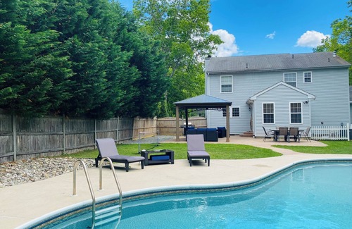 Ocean Acres House | 4-Bedroom House with Inground Pool near LBI