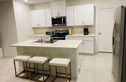 Winter Haven House | 4-bedroom house by LegoLand with WiFi, AC