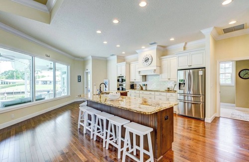 Palma Sola House | 4-bedroom house in charming Bradenton, with private pool, spa, and boat dock.