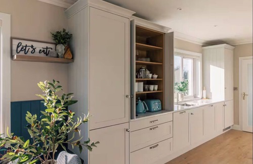 Doorus House | 4-bedroom house in charming Kinvara