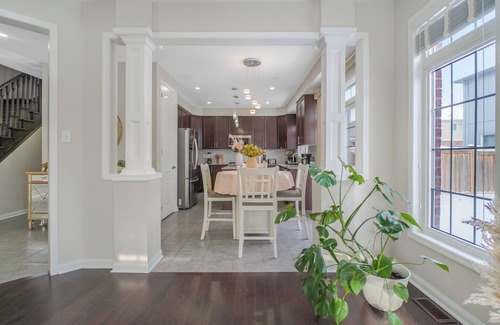 Bowmanville House | 4-bedroom house in charming Haydon with fitness room, WiFi, AC
