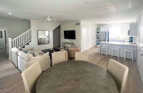 Port New Providence House | 4-bedroom house in delightful Nassau with WiFi, fitness room, AC - PALM CAY