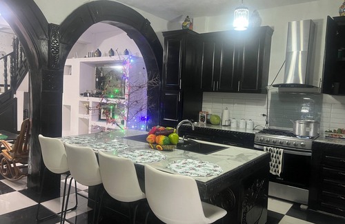 Ahuachapan House | 4-bedroom house in brilliant La Hachadura with WiFi, AC