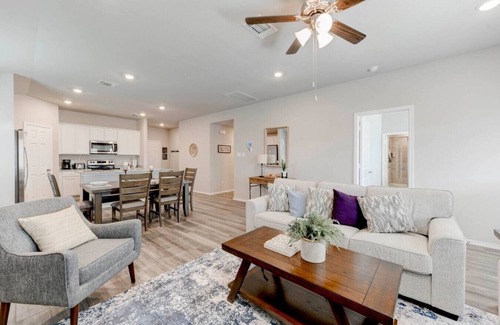 Temple House | 4 Bedroom House In Temple with 4 Beds