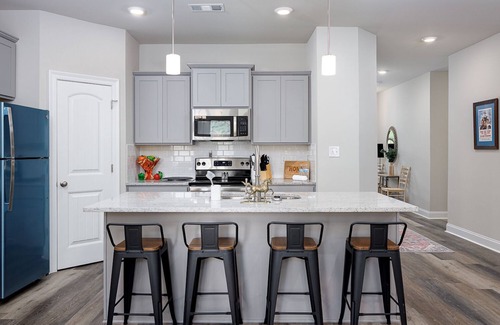 Independence House | 4-bedroom house in superb Independence with AC