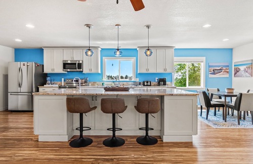 Smith River House | 4-bedroom house in Smith River near the beach, fishing, and Redwoods