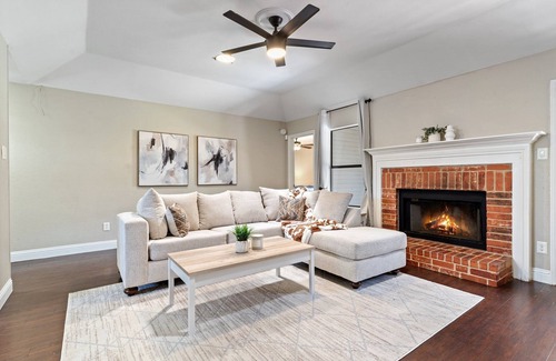 Westlake House | 4-bedroom house in superb Trophy Club with Backyard, W/D, Pets!