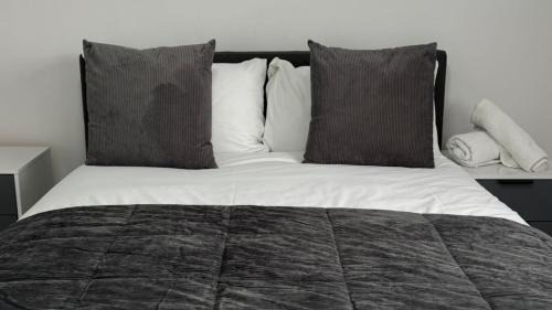 Chadwell Heath House | 4 Bedroom House - Romford